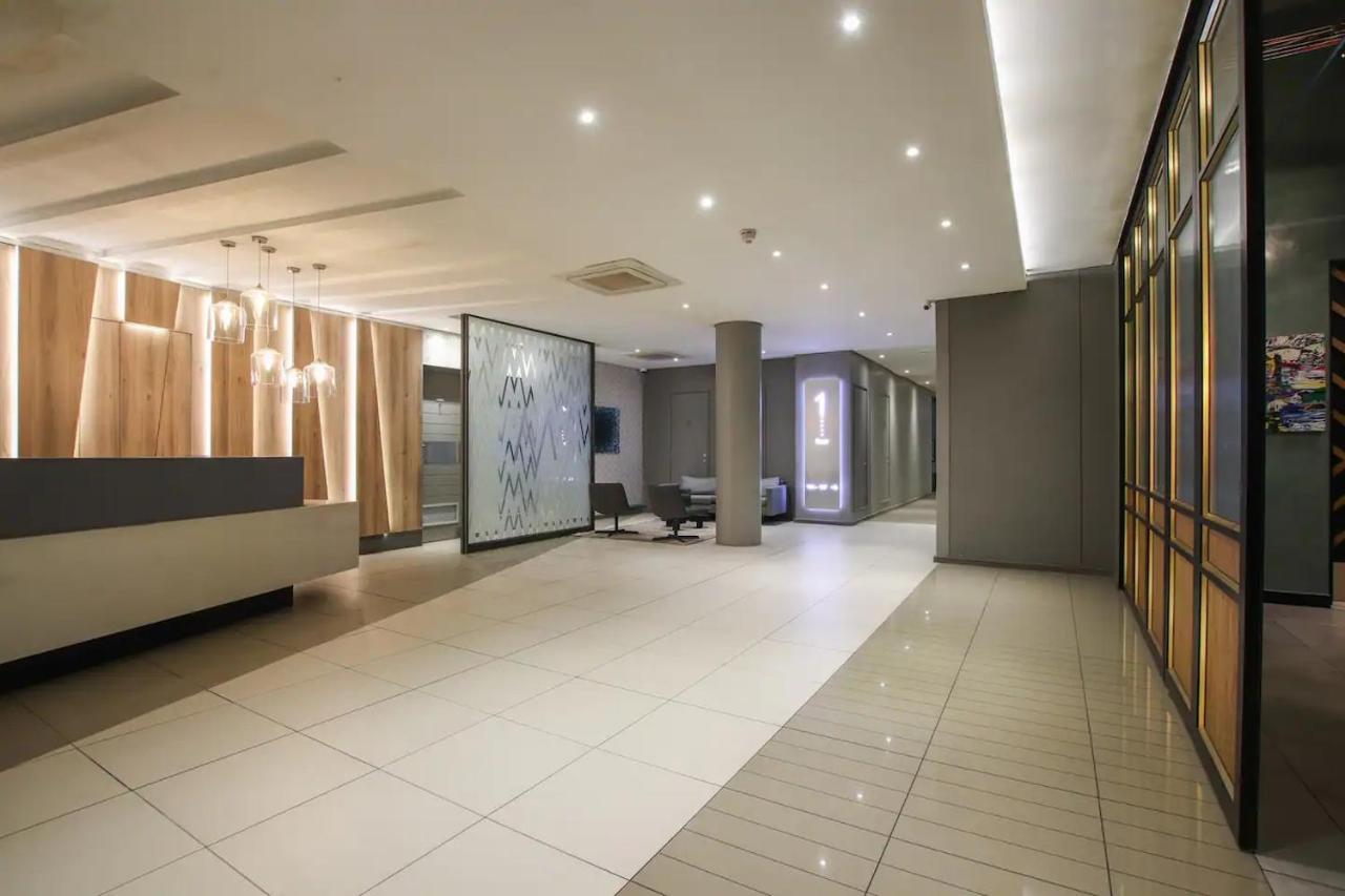 Elegant 2Bed/2Bath In Sandton Apartment Johannesburg Exterior photo